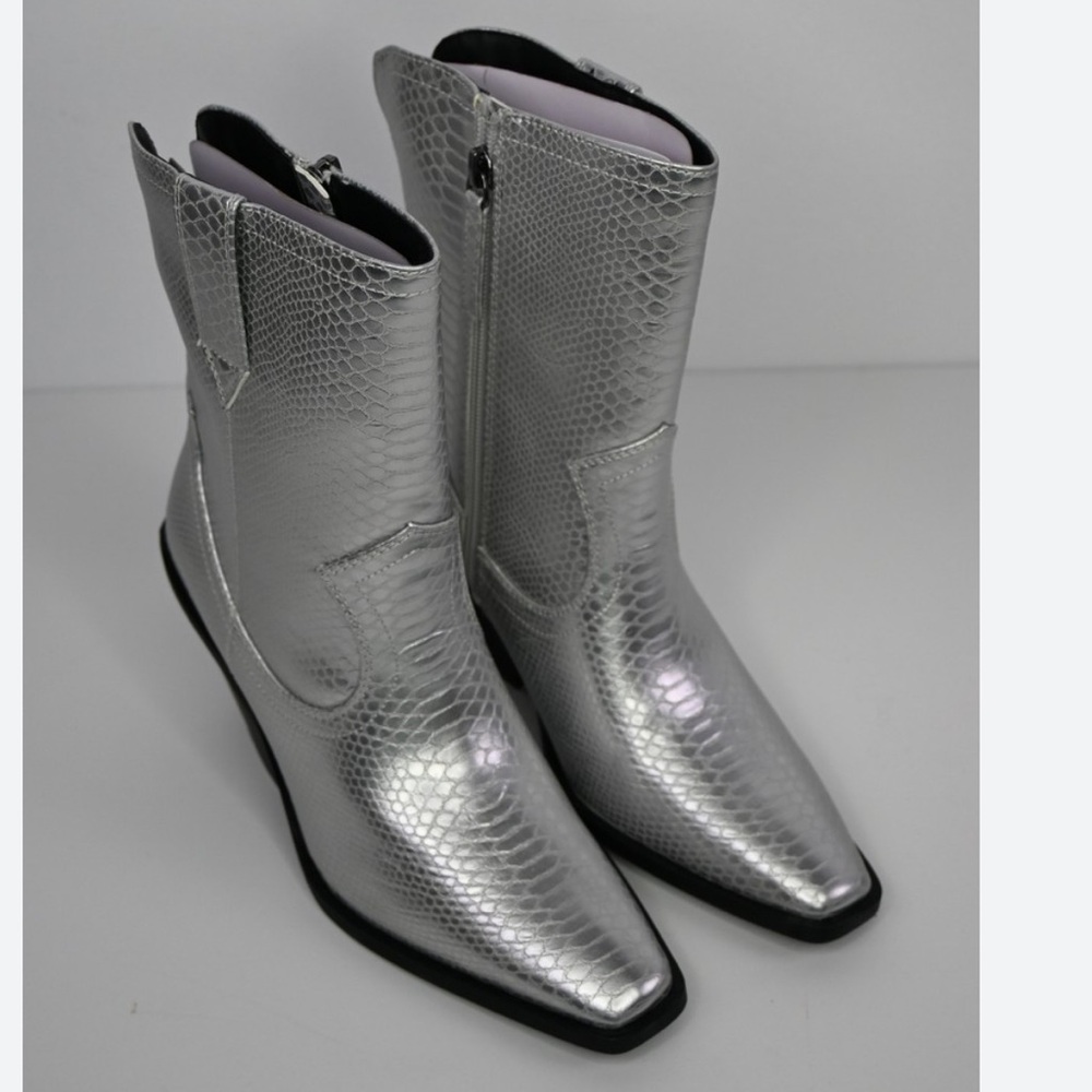 Women's Scoop Western Booties Silver Size 8